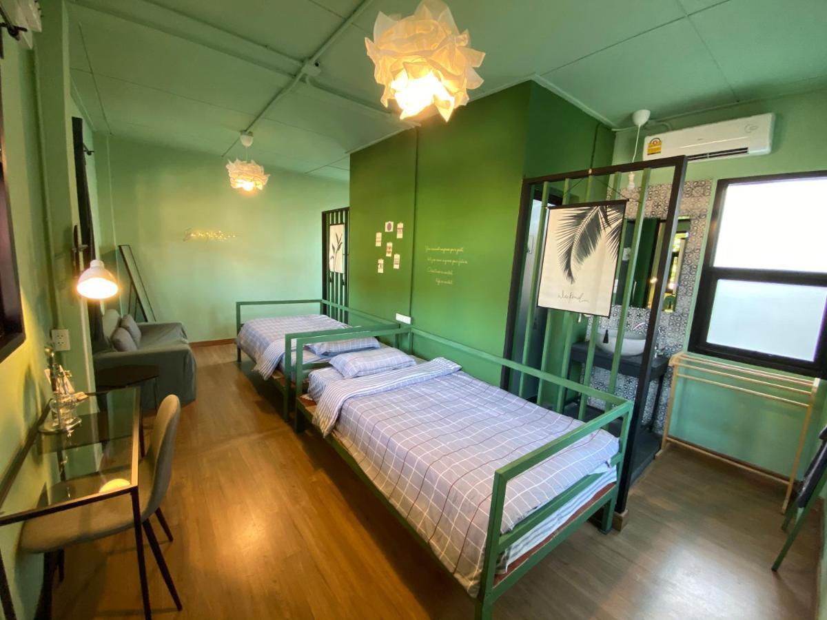 Chiangmai Moli Inn (Adults Only) Chiang Mai Buitenkant foto