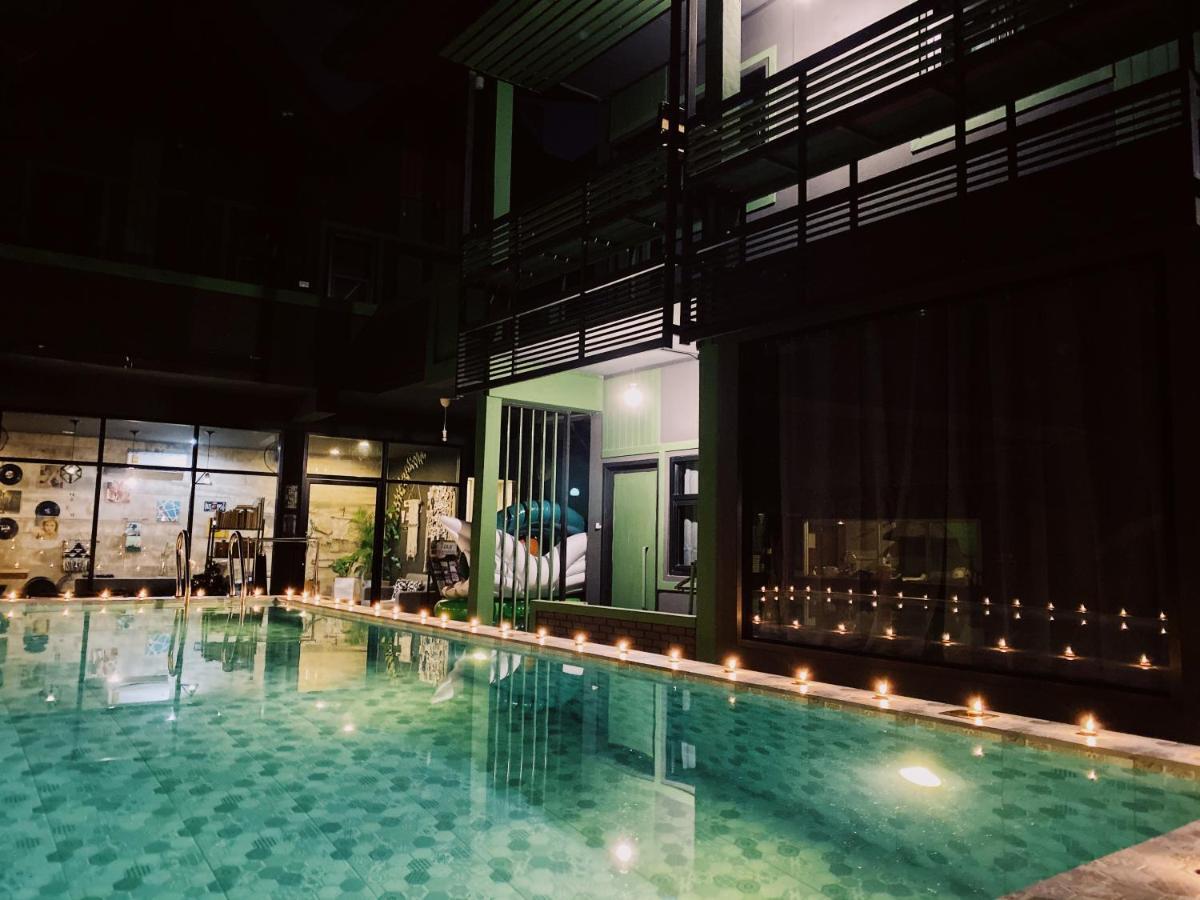 Chiangmai Moli Inn (Adults Only) Chiang Mai Buitenkant foto