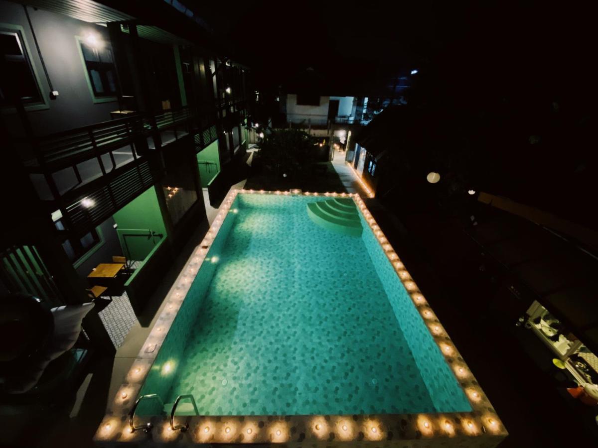 Chiangmai Moli Inn (Adults Only) Chiang Mai Buitenkant foto