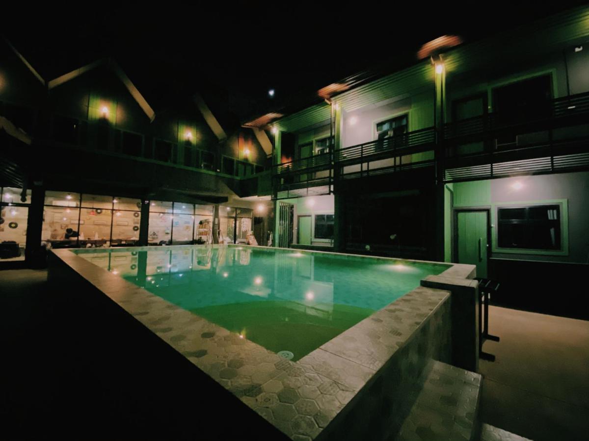 Chiangmai Moli Inn (Adults Only) Chiang Mai Buitenkant foto