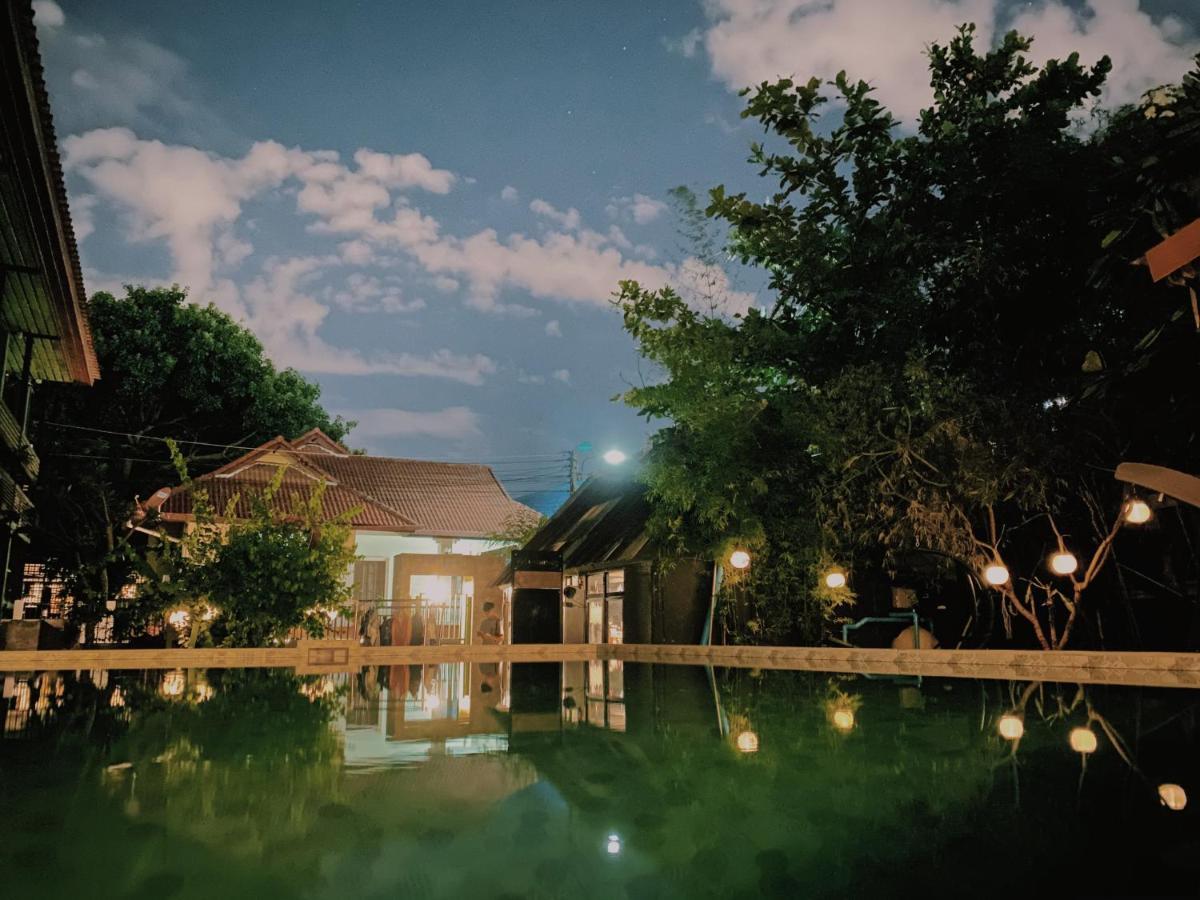 Chiangmai Moli Inn (Adults Only) Chiang Mai Buitenkant foto